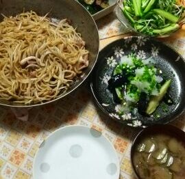 ある日の生ごみ量２３main_image(食卓の写真)