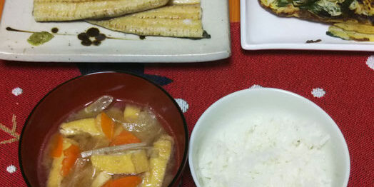 ある日の生ごみ量４４（旦那めし(^^♪）main_image(食卓の写真)